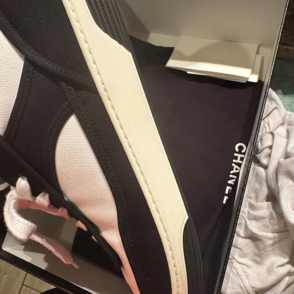 CHANEL Black and White Low-Top Sneakers